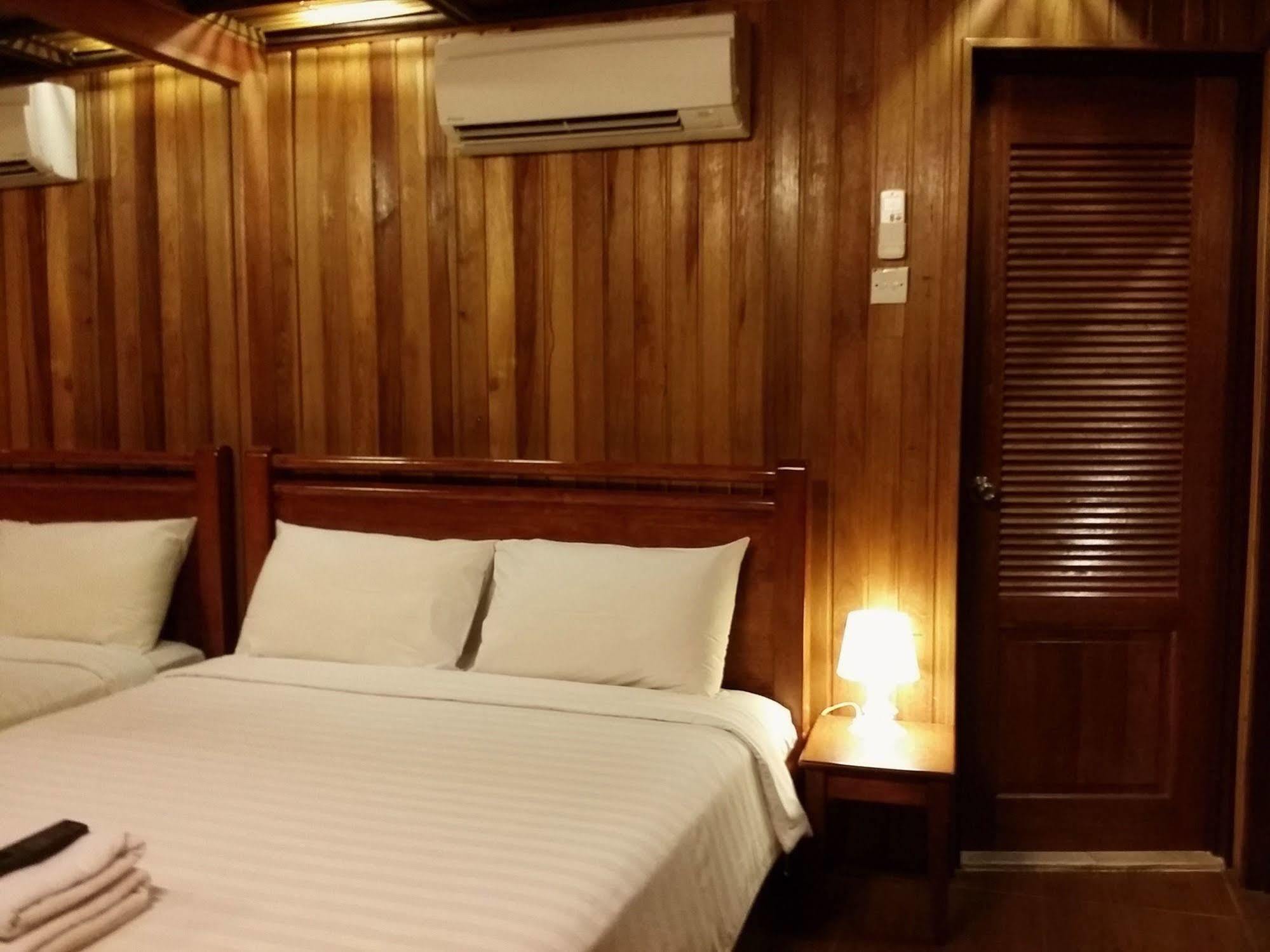 Rainforest Bed & Breakfast Kuala Lumpur Exterior foto